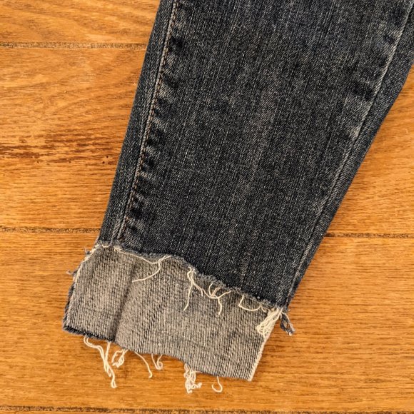 Skinny 9 in High Waist Jeans - 24-25 Dark wash Raw hem - Picture 5 of 5